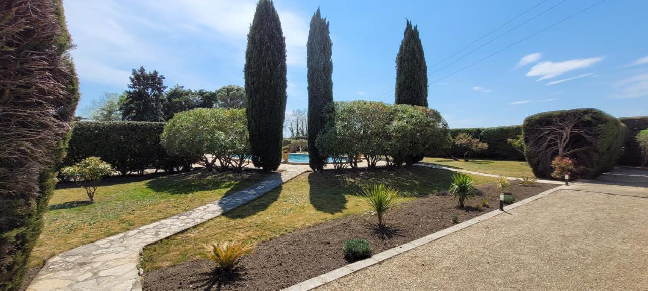 Villa Liberty Entraigues-sur-la-Sorgue Exteriér fotografie